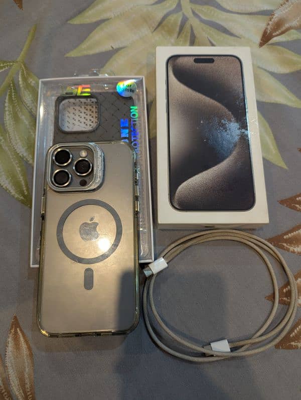 iPhone 15 pro max 512gb complete box 1