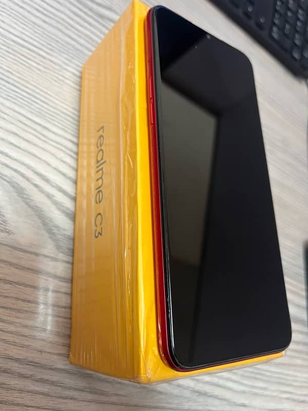 Realme C3 Complete Box 8