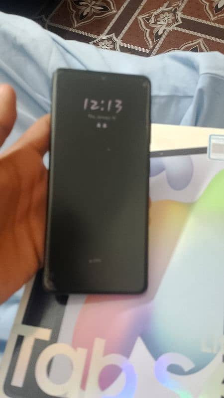 iphone 12 pro ya 13 pro Kai Sath exchange available hai 9