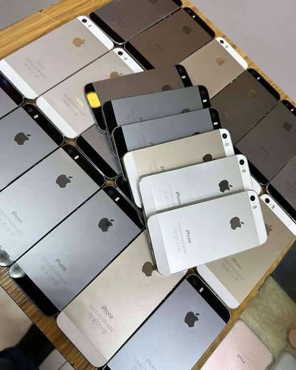 iPhone 5s PTA Approved 64GB Watsapp No # 03486223941 0