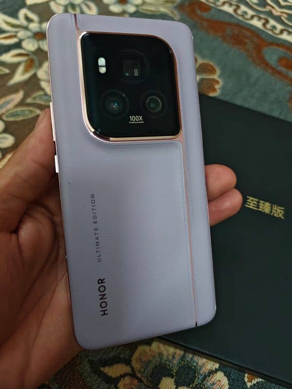 Honor Magic 6 Ultimate 16/1TB 0