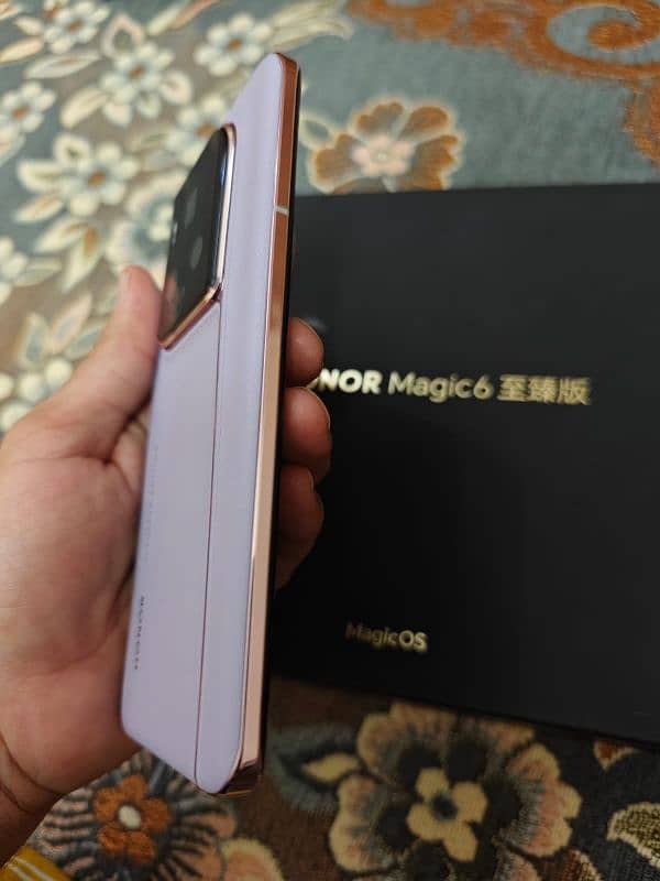 Honor Magic 6 Ultimate 16/1TB 6