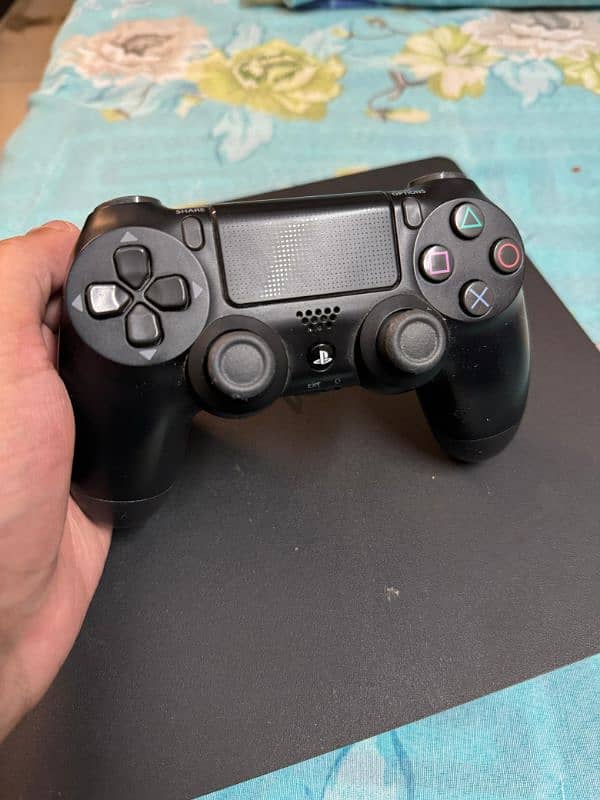 PS4 Slim 500 Gb 3