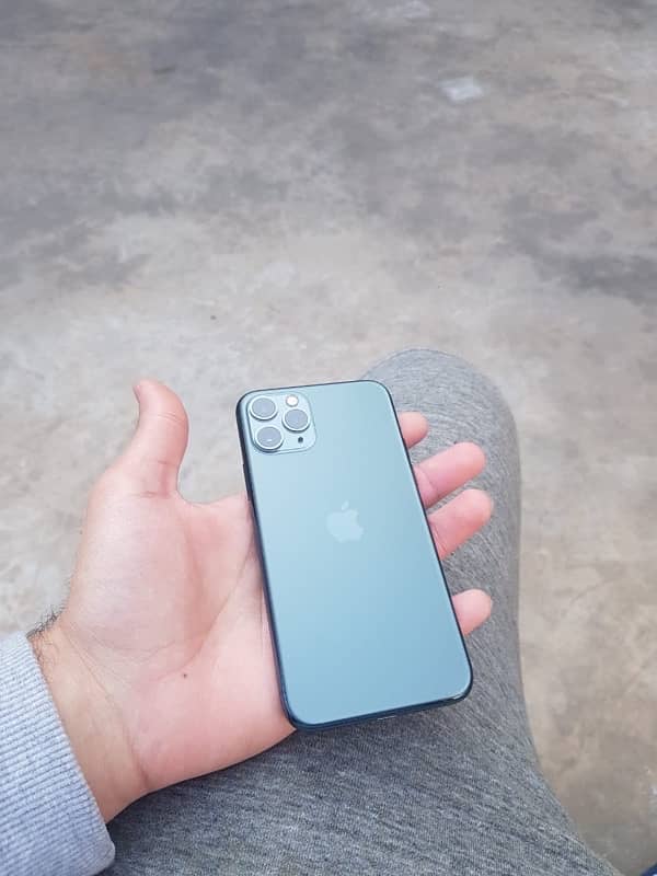 iPhone 11 Pro 256 GB PTA Approved 1