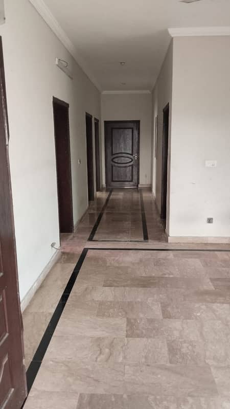 1 kanal full house available for rent in DHA 11 rahbar 0