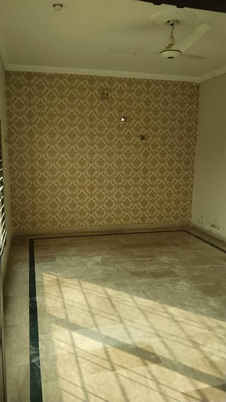 1 kanal full house available for rent in DHA 11 rahbar 2