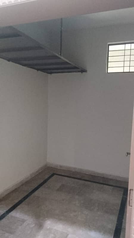 1 kanal full house available for rent in DHA 11 rahbar 22