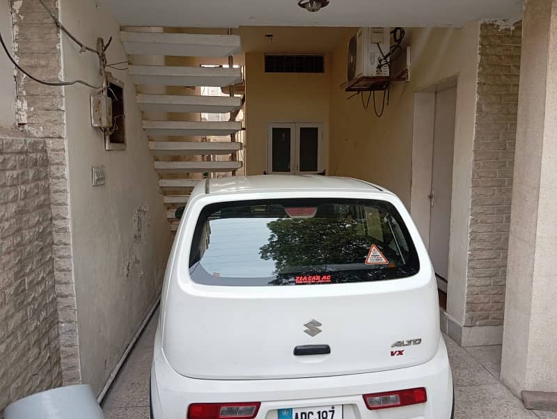 10 Marla used house for sale in faisal Town lahore 1