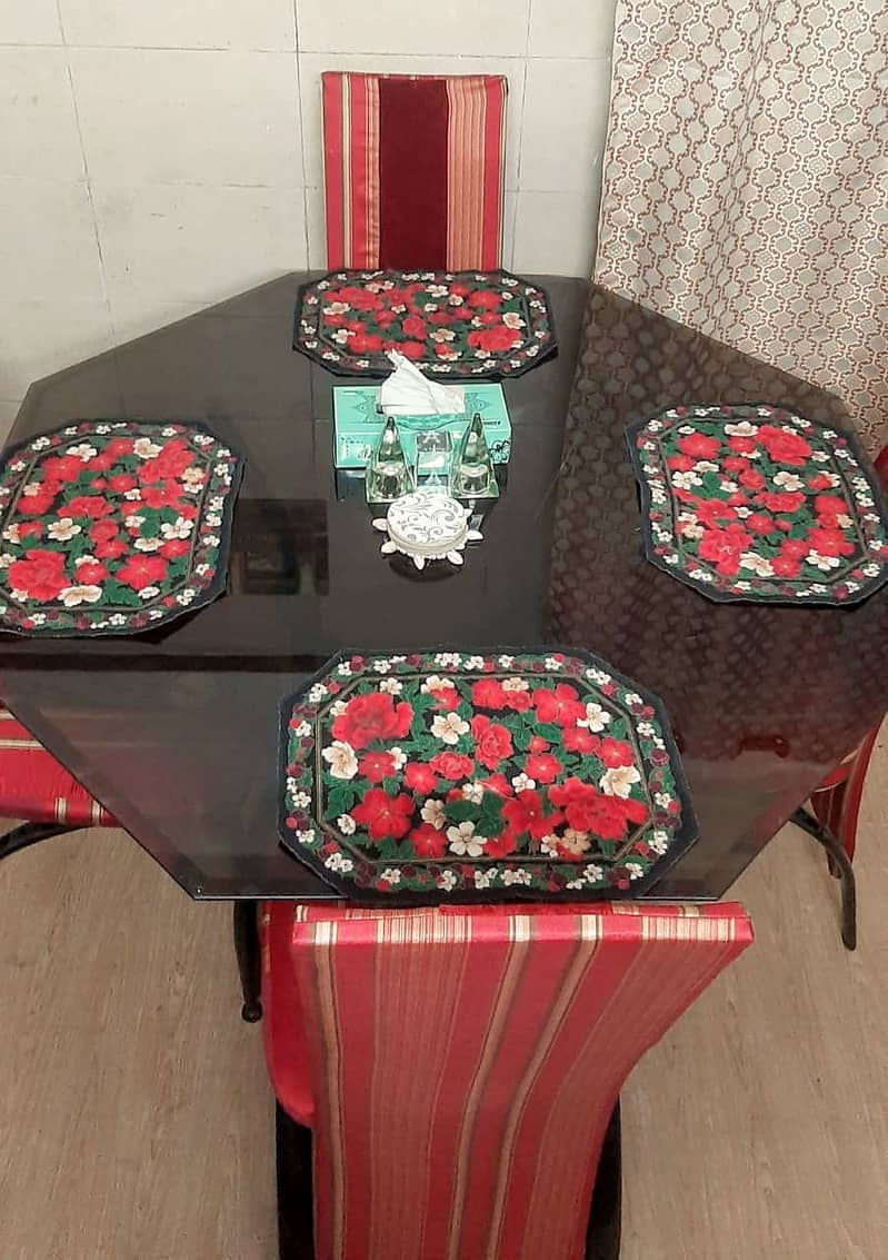 Dinning table set 4