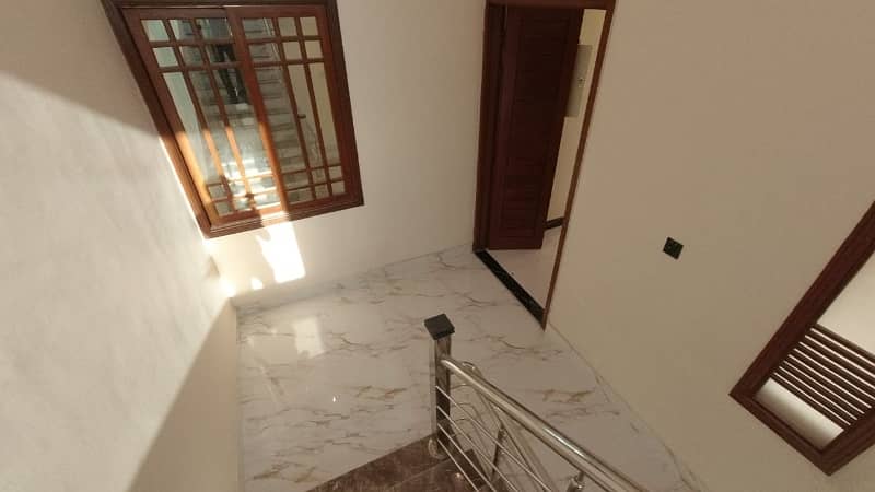 Tripple Storey 240 Square Yards House For sale In Gulshan-e-Iqbal - Block 2 Karachi 12