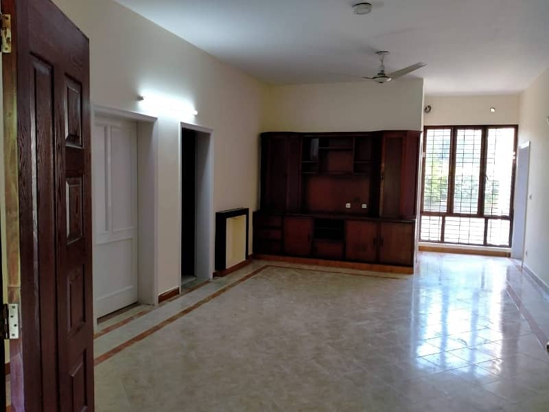 1 Kanal Lower Portion 3 Bed Original Picture For Rent 5