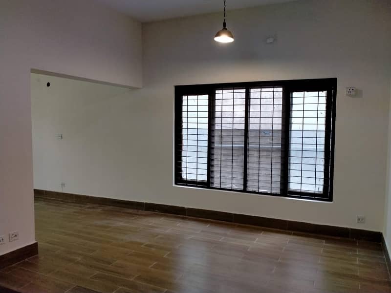 1 Kanal Lower Portion 3 Bed Original Picture For Rent 10