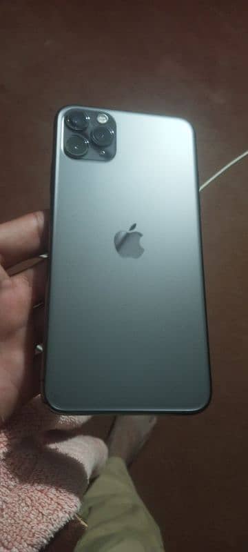 Iphone 11 pro max 64 gb Non PTA 1