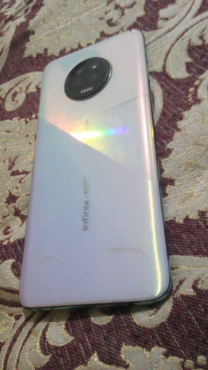 I am selling my phone Infinix Note 7 3