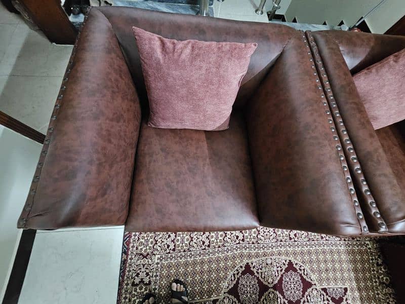 5 seater leather sofa 2