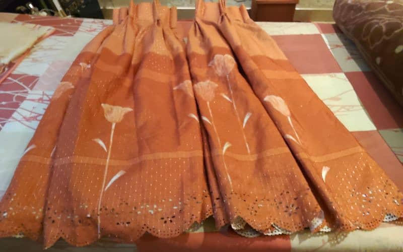 curtain pair in rust color 0