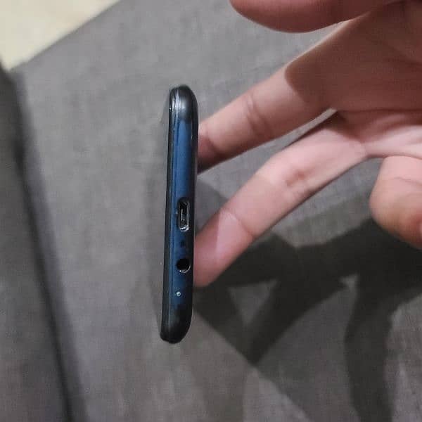 Tecno spark 6 go. 3/64GB phone. 4