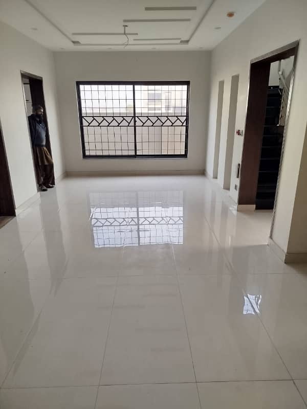 Exquisite 10 Marla Modern House For Sale In DHA Phase 7 15