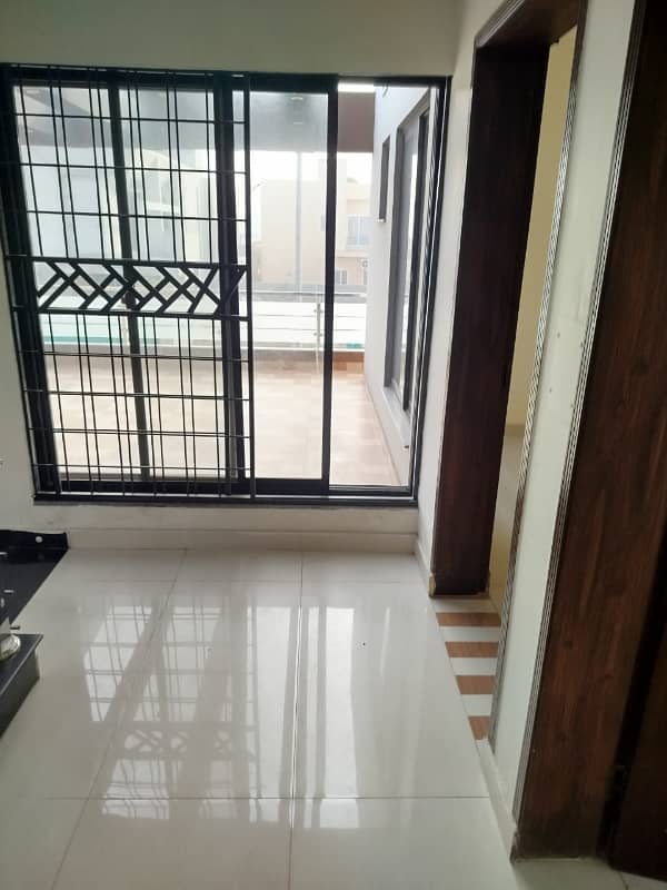 Exquisite 10 Marla Modern House For Sale In DHA Phase 7 20