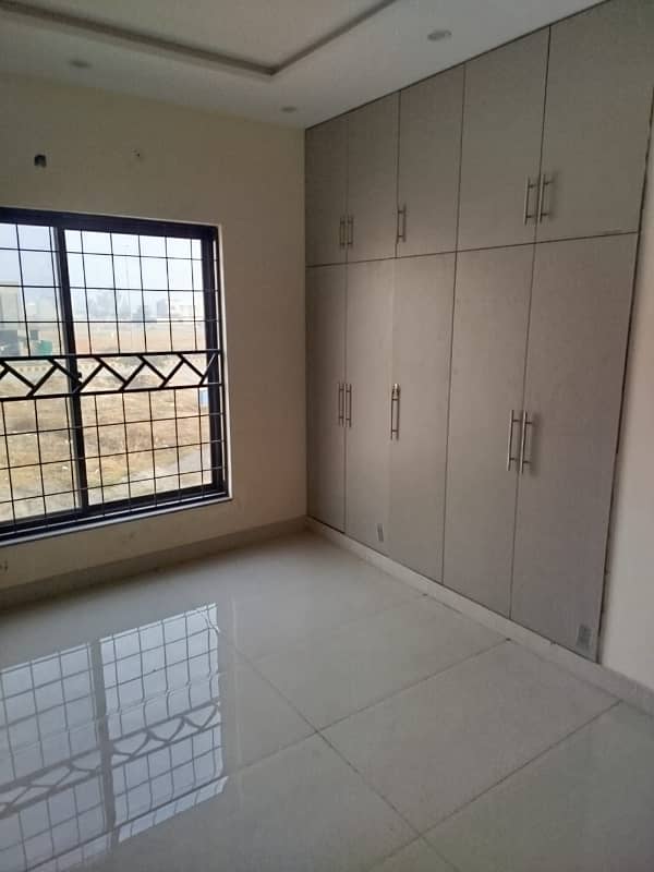 Exquisite 10 Marla Modern House For Sale In DHA Phase 7 21