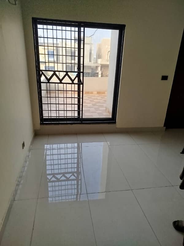 Exquisite 10 Marla Modern House For Sale In DHA Phase 7 27