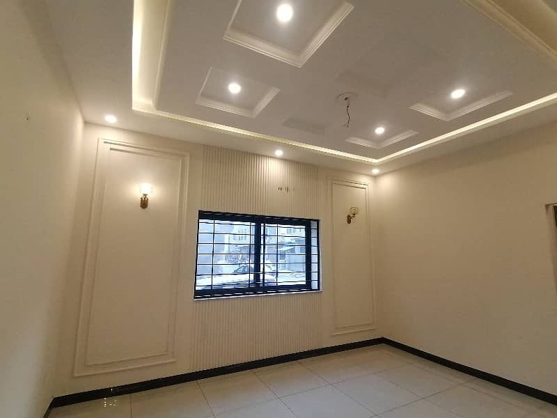 A Spacious Corner 1550 Square Feet House In Al Raheem Gardens Phase 5 22