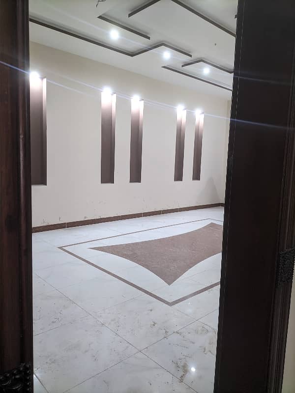 15 Marla used house for sale in model town 3