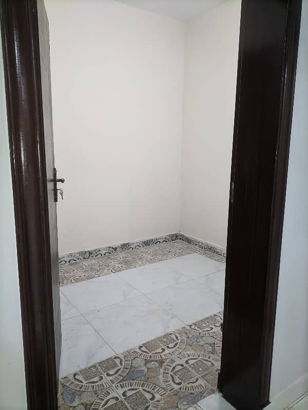 15 Marla used house for sale in model town 6