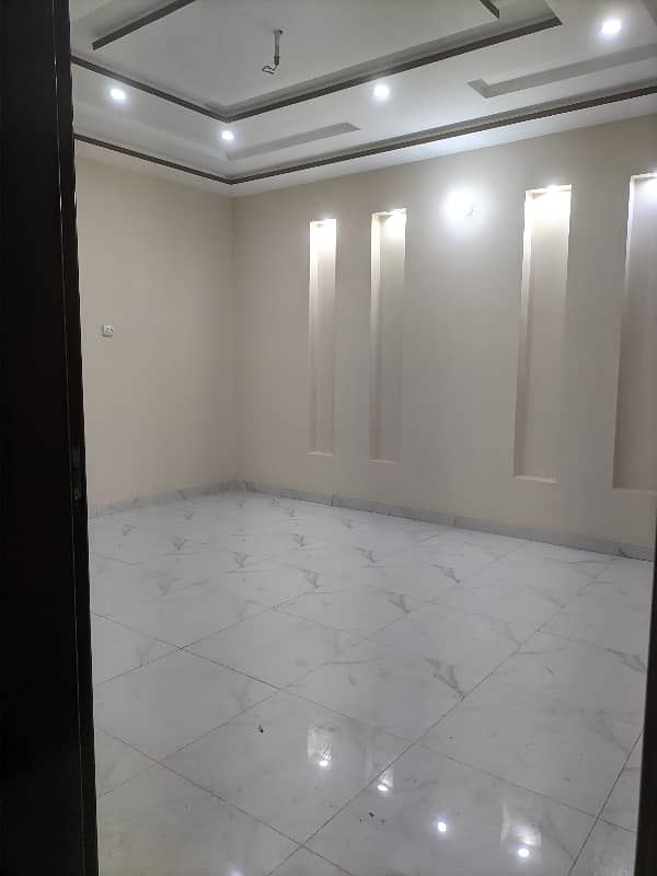 15 Marla used house for sale in model town 15