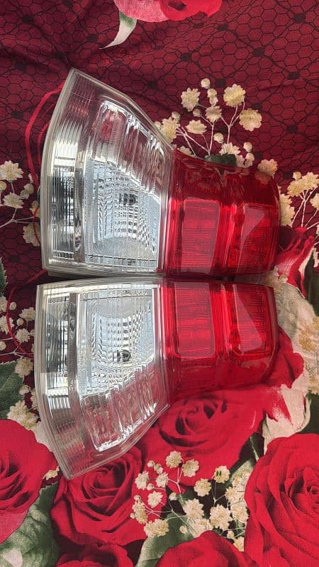 Toyota land cruiser back light 2