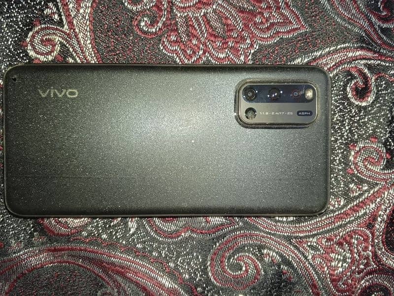 vivo v19 8gb/128 2