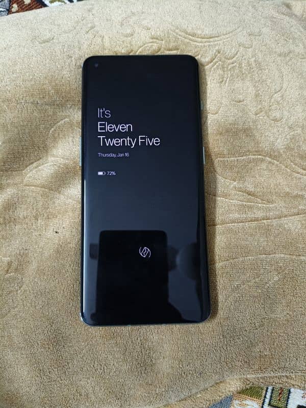 good condition oneplus 10 pro pti approve 1