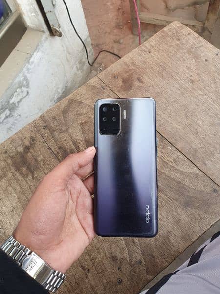 Oppo F19pro.  8gb 128gb. inDisplay Finger 0