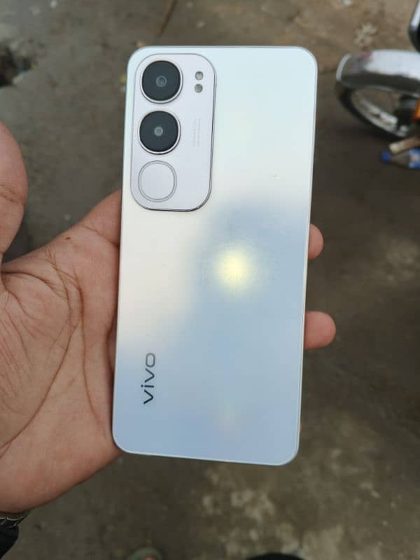 vivo y19s 6/128 2