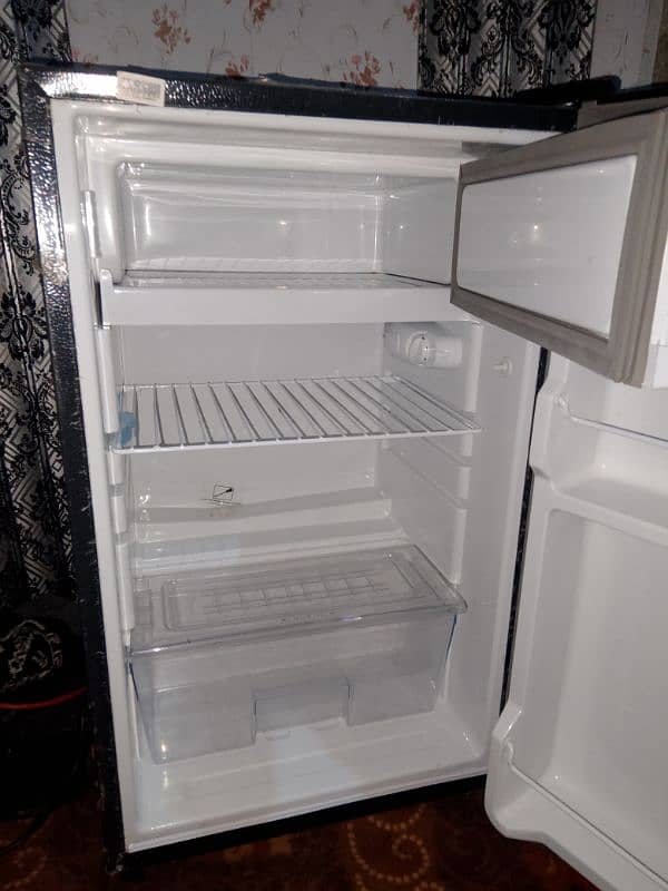 Dawlance Room Fridge Full New 2