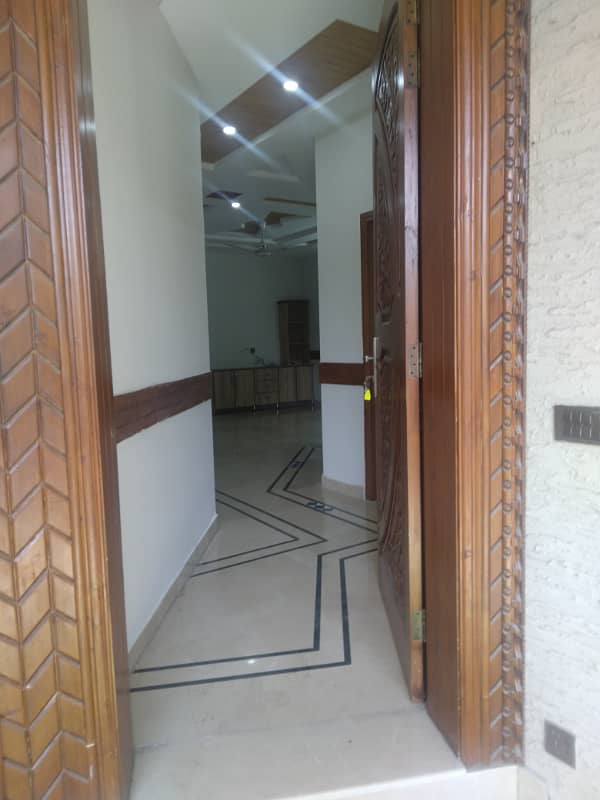 Beautiful Upper Portion For Rent in F-11 28