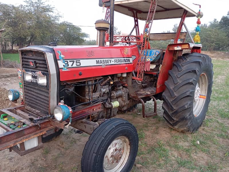 Massey Ferguson 375 Tractor Model 1993 2