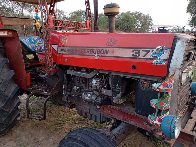 Massey Ferguson 375 Tractor Model 1993 6