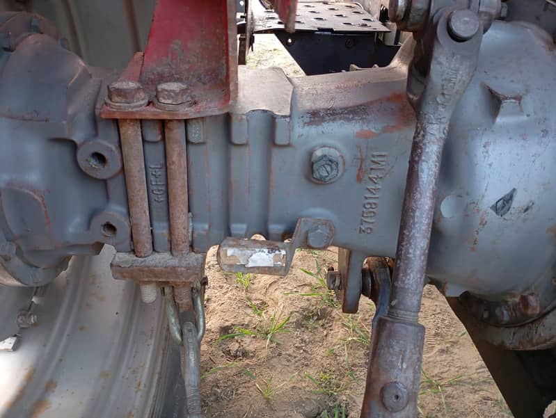 Massey Ferguson 375 Tractor Model 1993 10