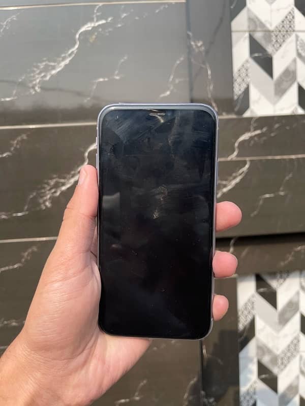 iPhone 11 64 GB factory unlock 2