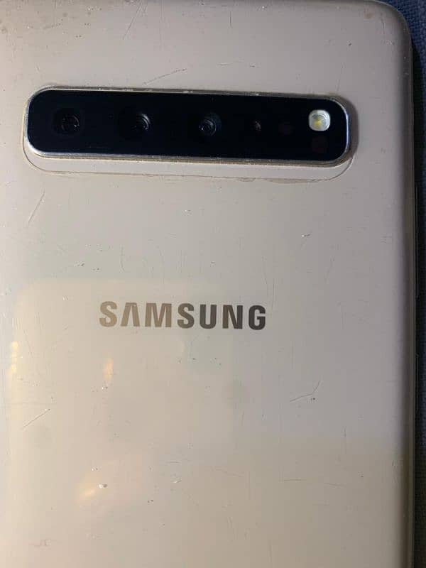 s10 plus best Samsung mobile 3