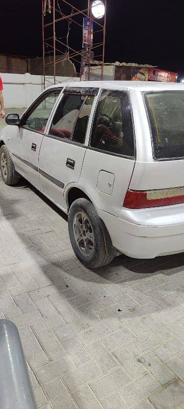 Suzuki cultus 2000 5