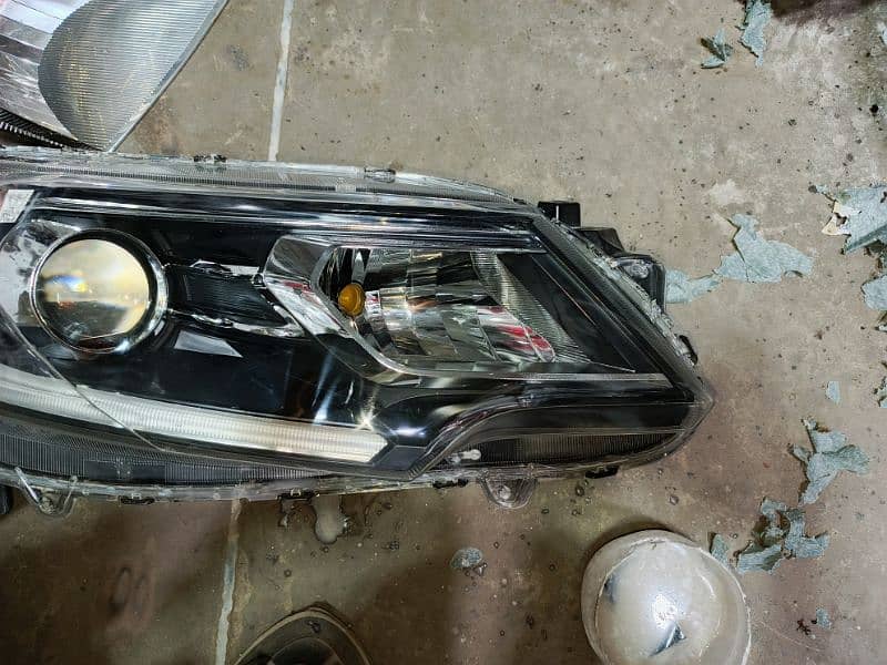 Honda BRV Headlight 7