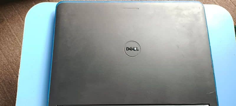 Dell laptop 3