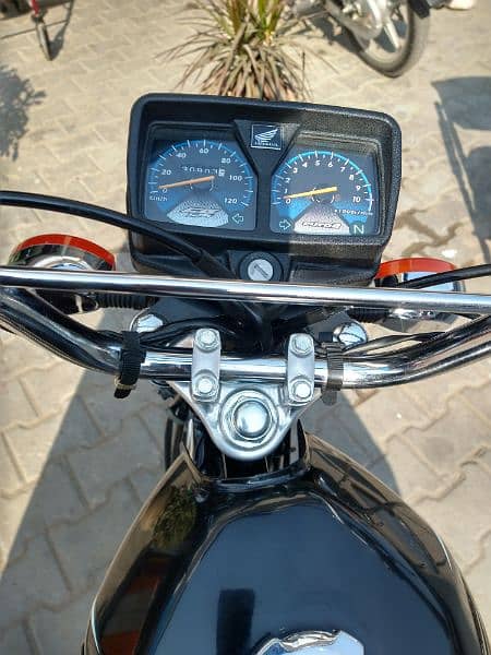 honda cg 125 2020 black 9