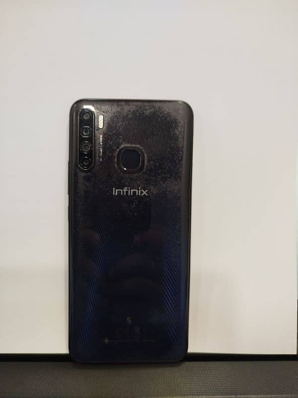 Infinix hot S5 munasib qeemat 3