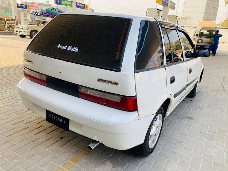 Suzuki Cultus VXL 2001 4