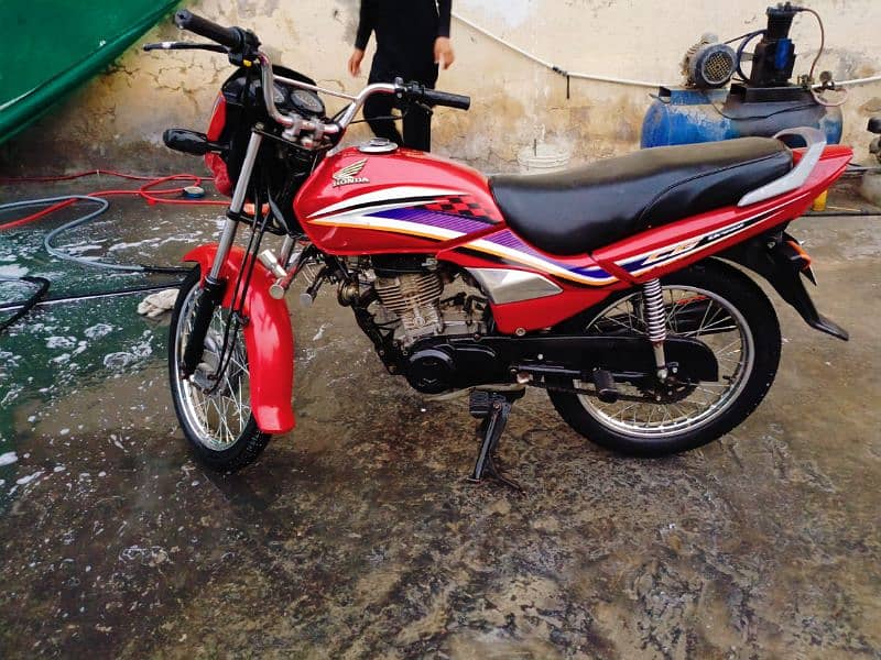 Honda CG 125 Dream Total Genion for sale. . . Location Mirpur AJK 2