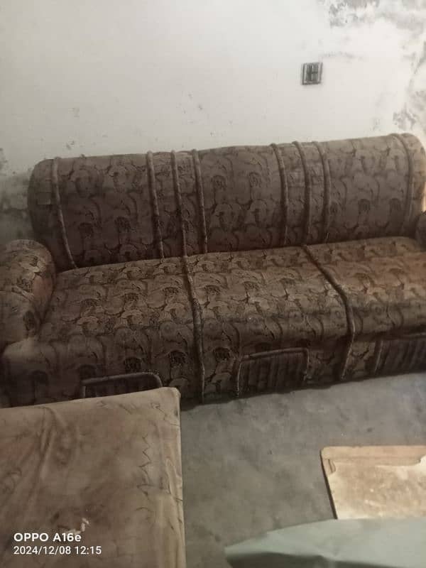 sofa set neat and clean 1