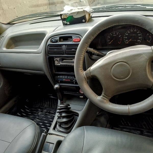 Suzuki Baleno 2004 9